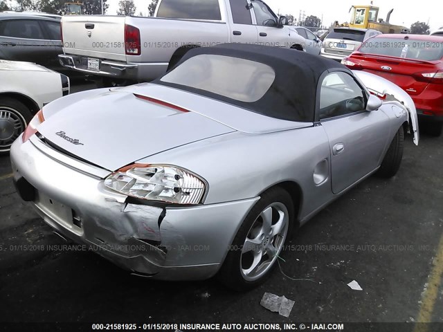 WP0CA29812U625632 - 2002 PORSCHE BOXSTER SILVER photo 4