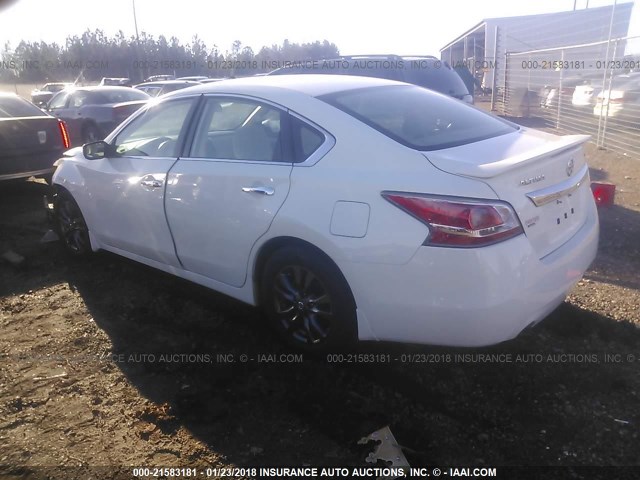 1N4AL3AP7FN405024 - 2015 NISSAN ALTIMA 2.5/S/SV/SL WHITE photo 3