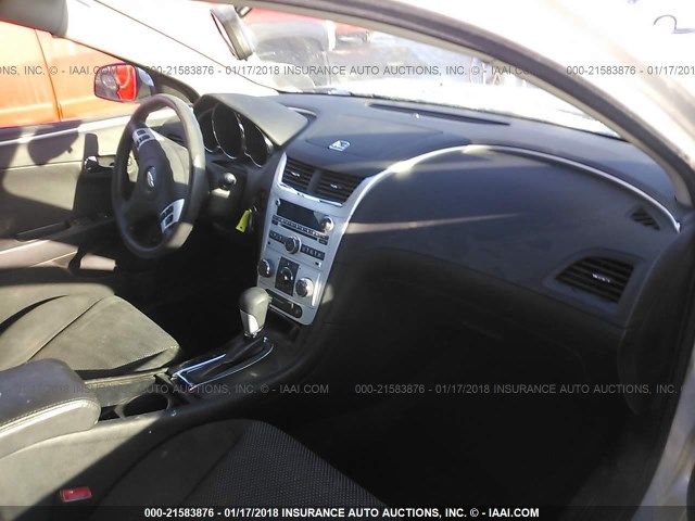 1G1ZC5EU4CF125830 - 2012 CHEVROLET MALIBU 1LT SILVER photo 5