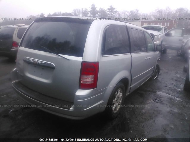 2A8HR54P58R720143 - 2008 CHRYSLER TOWN & COUNTRY TOURING SILVER photo 4