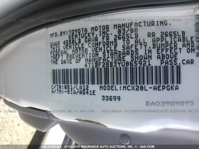 4T1BF28B3YU065921 - 2000 TOYOTA AVALON XL/XLS WHITE photo 9