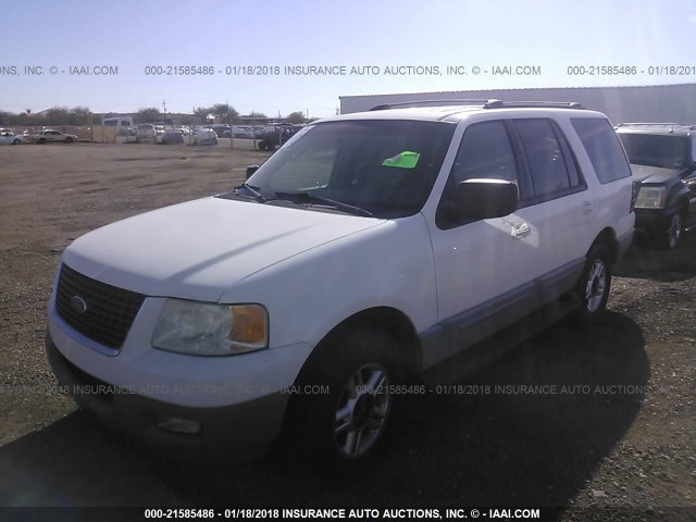 1FMPU16L23LC11936 - 2003 FORD EXPEDITION XLT WHITE photo 2