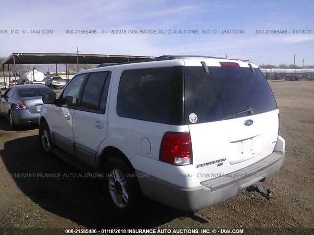 1FMPU16L23LC11936 - 2003 FORD EXPEDITION XLT WHITE photo 3