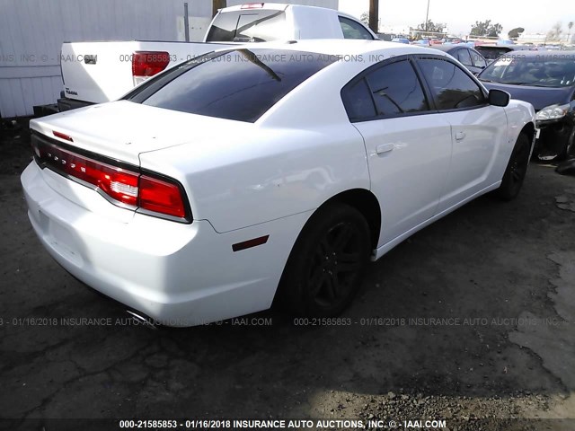 2B3CL5CT6BH509890 - 2011 DODGE CHARGER R/T WHITE photo 4