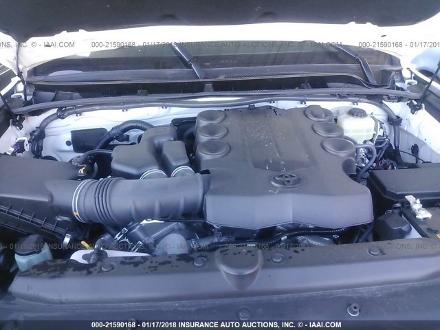 JTEBU5JR0H5418365 - 2017 TOYOTA 4RUNNER SR5 PREM/LTDL/TRAIL/TRD WHITE photo 10