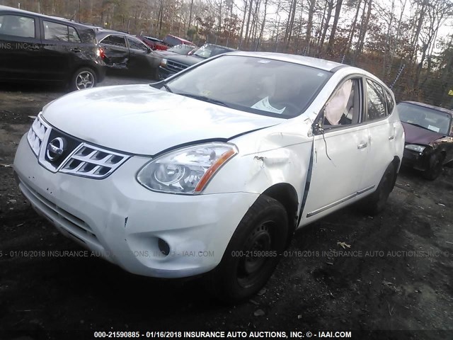 JN8AS5MT4DW009341 - 2013 NISSAN ROGUE S/SV WHITE photo 2