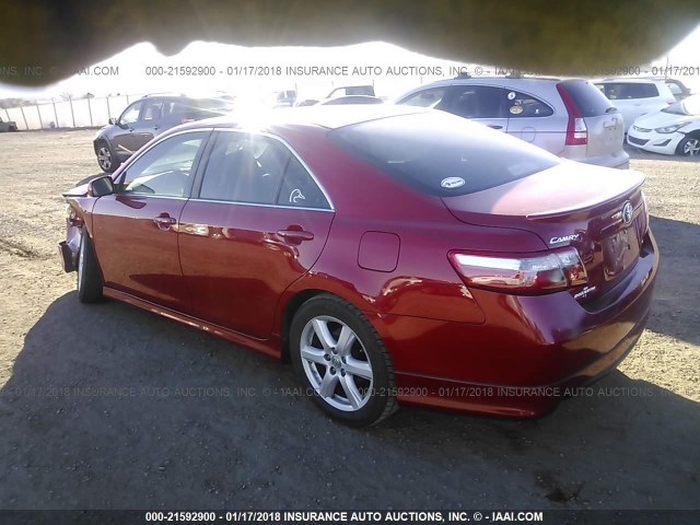 4T1BK46K37U033902 - 2007 TOYOTA CAMRY NEW GENERAT LE/XLE/SE RED photo 3