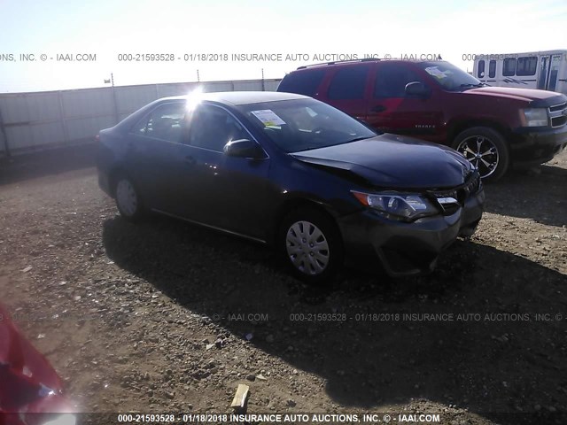 4T1BF1FK6EU415678 - 2014 TOYOTA CAMRY L/SE/LE/XLE 灰色 照片 1