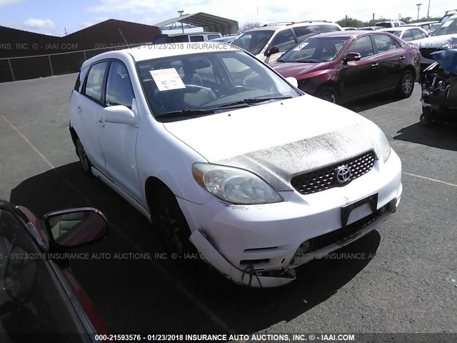 2T1KR32E03C068186 - 2003 TOYOTA COROLLA MATRIX XR WHITE photo 1