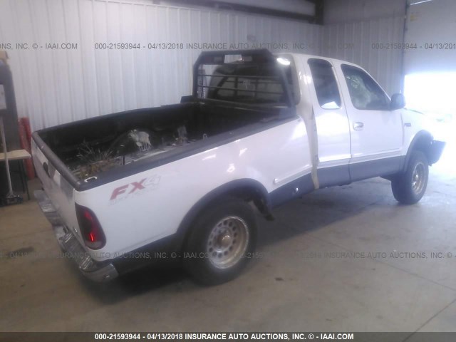 1FTFX28L6VKD00122 - 1997 FORD F250 WHITE photo 4