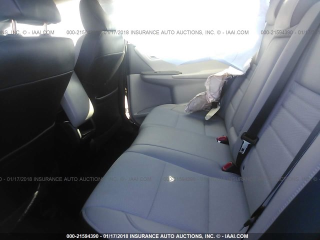 4T1BF1FK4GU157261 - 2016 TOYOTA CAMRY LE/XLE/SE/XSE თეთრი ფოტო 8