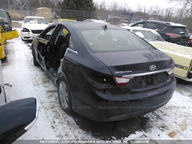 5NPEC4AC0DH646354 - 2013 HYUNDAI SONATA SE/LIMITED BLACK photo 3