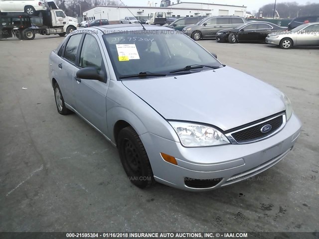 1FAHP34N07W118763 - 2007 FORD FOCUS ZX4/S/SE/SES 灰色 照片 1