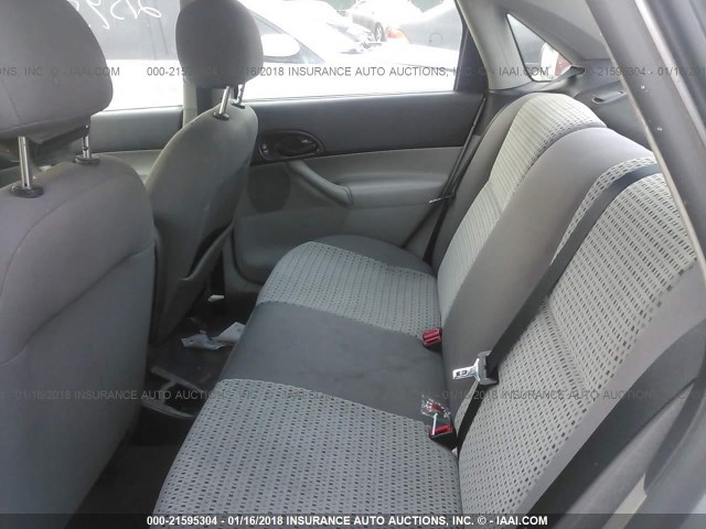 1FAHP34N07W118763 - 2007 FORD FOCUS ZX4/S/SE/SES GRAY photo 8