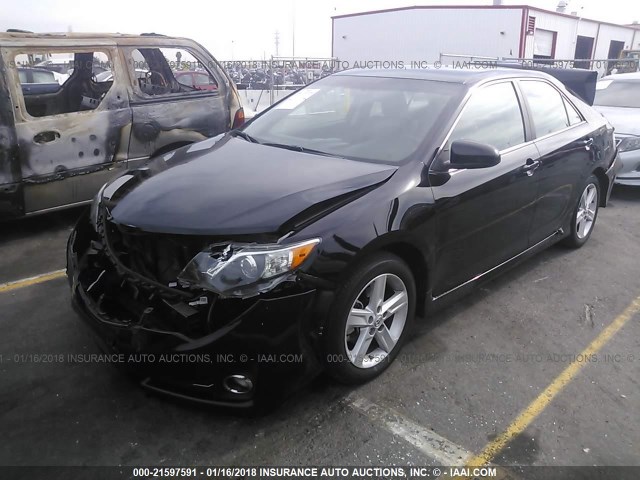 4T1BF1FK7DU241277 - 2013 TOYOTA CAMRY L/SE/LE/XLE BLACK photo 2