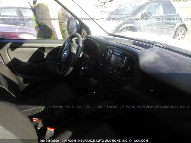 ZFBERFBT0G6C67738 - 2016 RAM PROMASTER CITY SLT 白色 照片 5