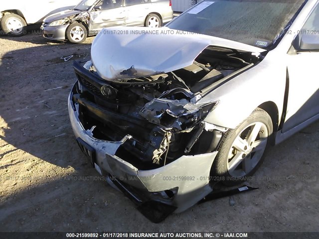 4T1BF1FK0CU045616 - 2012 TOYOTA CAMRY SE/LE/XLE SILVER photo 6