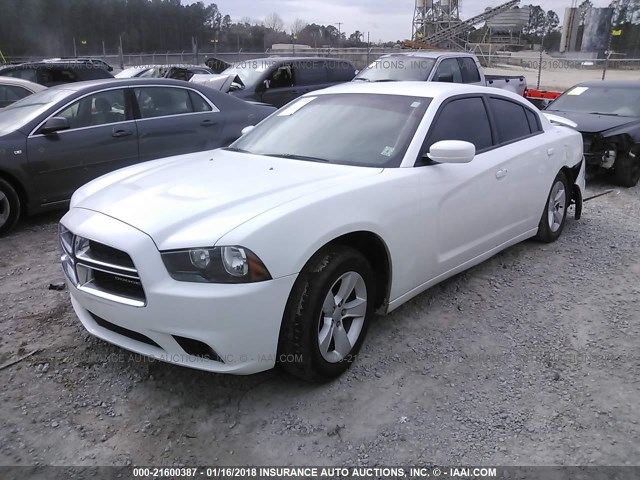 2C3CDXHG1EH243500 - 2014 DODGE CHARGER SXT WHITE photo 2