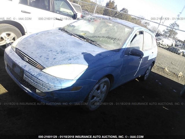 3FAHP37362R232370 - 2002 FORD FOCUS ZX5 BLUE photo 2