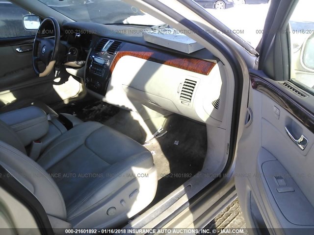 1G6KD57Y96U209487 - 2006 CADILLAC DTS GOLD photo 5