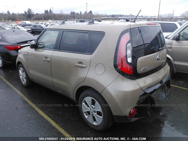 KNDJN2A26F7210619 - 2015 KIA SOUL BROWN photo 3