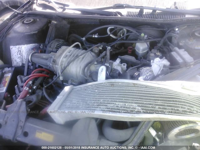 2G4WF5214W1498143 - 1998 BUICK REGAL GS BLACK photo 10