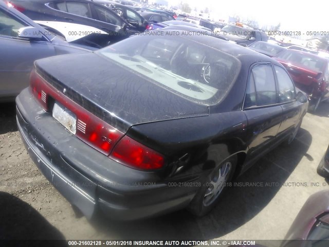 2G4WF5214W1498143 - 1998 BUICK REGAL GS BLACK photo 4
