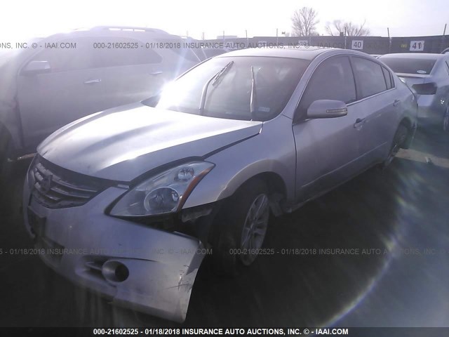 1N4BL2AP5CN480833 - 2012 NISSAN ALTIMA SR SILVER photo 2