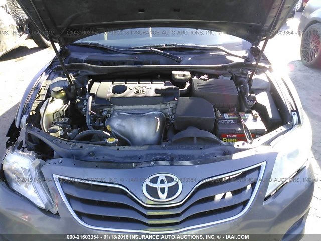 4T1BF3EK4BU592190 - 2011 TOYOTA CAMRY SE/LE/XLE GRAY photo 10