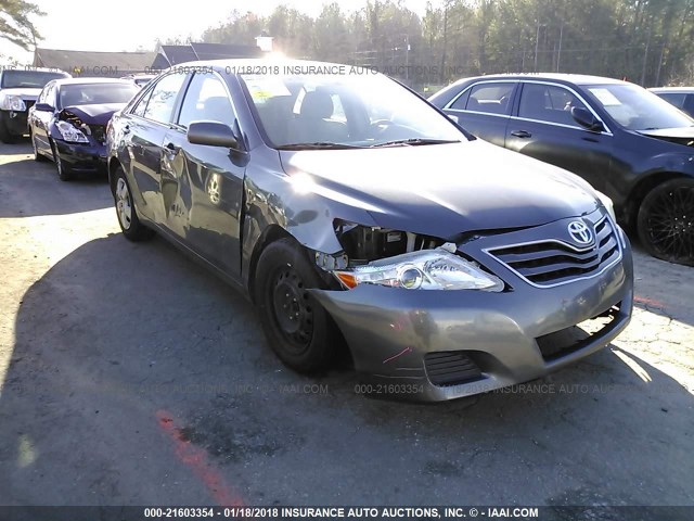 4T1BF3EK4BU592190 - 2011 TOYOTA CAMRY SE/LE/XLE GRAY photo 6