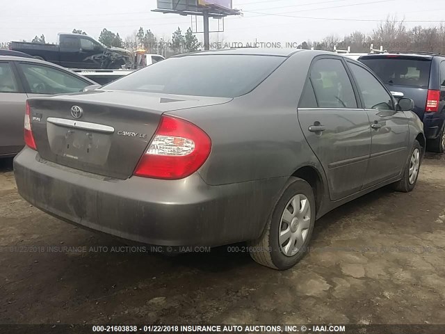 4T1BE32K73U759781 - 2003 TOYOTA CAMRY LE/XLE/SE ნაცრისფერი ფოტო 4
