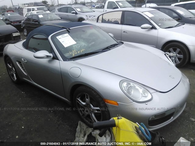 WP0CA29805S710543 - 2005 PORSCHE BOXSTER SILVER photo 1