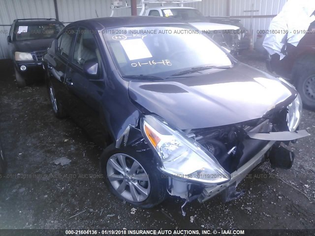 3N1CN7AP8FL913560 - 2015 NISSAN VERSA S/S PLUS/SV/SL GRAY photo 1