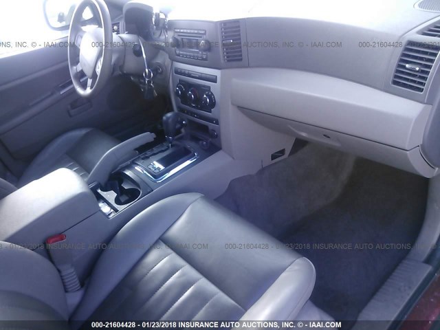 1J4HR48N15C697601 - 2005 JEEP GRAND CHEROKEE LAREDO/COLUMBIA/FREEDOM 红色 照片 5