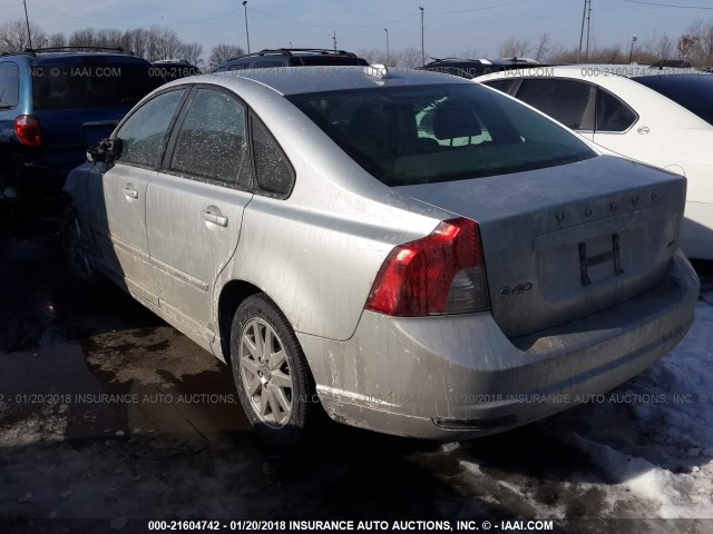 YV1MS390392443030 - 2009 VOLVO S40 2.4I SILVER photo 3