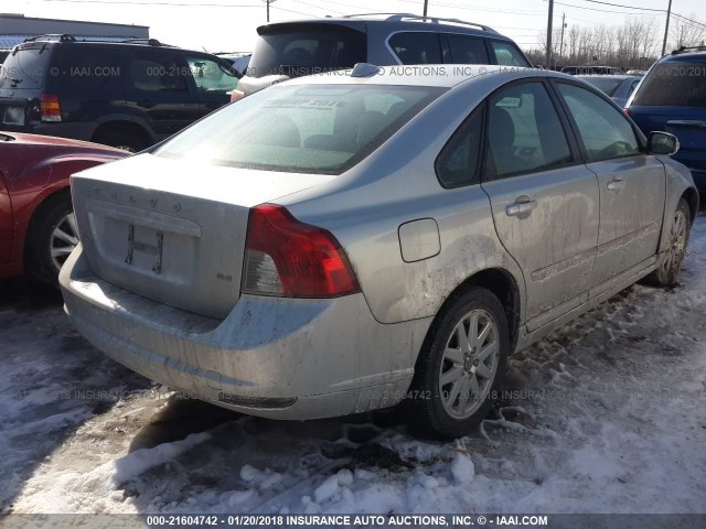 YV1MS390392443030 - 2009 VOLVO S40 2.4I SILVER photo 4