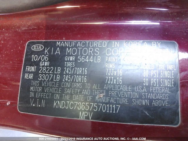 KNDJC736575701117 - 2007 KIA SORENTO EX/LX RED photo 9