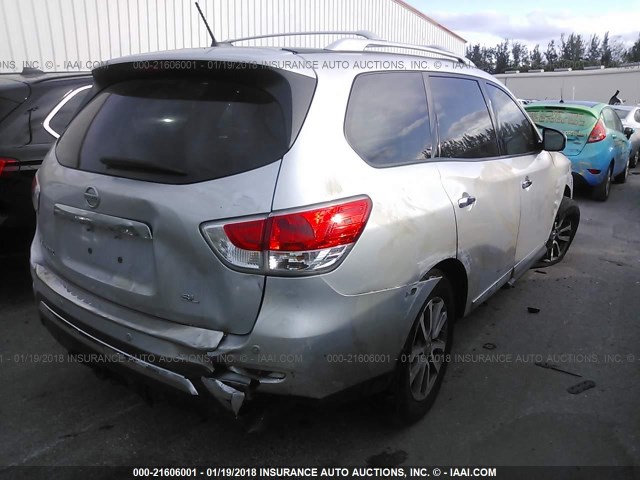 5N1AR2MN7FC695821 - 2015 NISSAN PATHFINDER S/SV/SL/PLATINUM 银色 照片 4