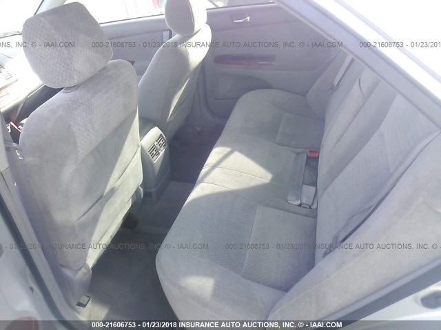 JTDBE30K620117291 - 2002 TOYOTA CAMRY LE/XLE/SE 银色 照片 8