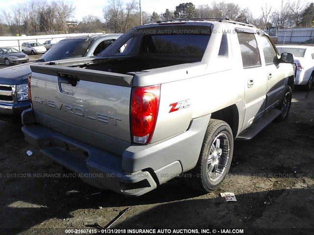 3GNEC13T82G119803 - 2002 CHEVROLET AVALANCHE C1500 TAN photo 4