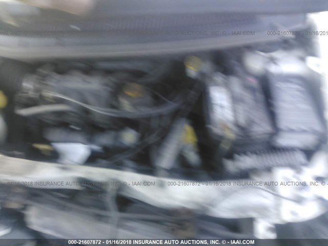 1D4GP24393B184750 - 2003 DODGE GRAND CARAVAN SE WHITE photo 10