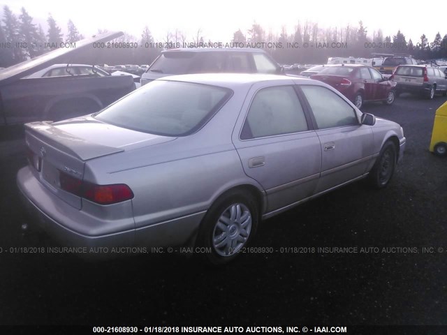 4T1BG22K31U045714 - 2001 TOYOTA CAMRY CE/LE/XLE 米色 照片 4