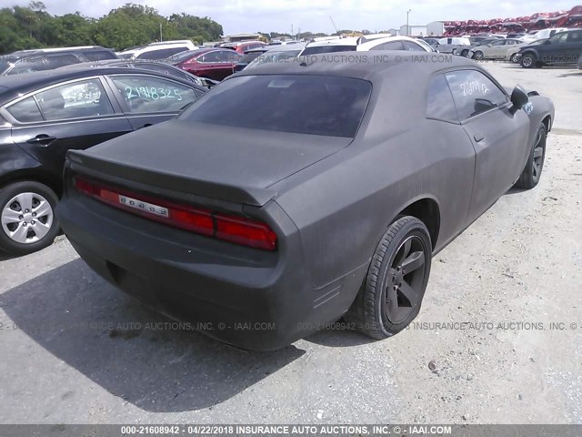 2C3CDYAG2CH214357 - 2012 DODGE CHALLENGER SXT BLACK photo 4