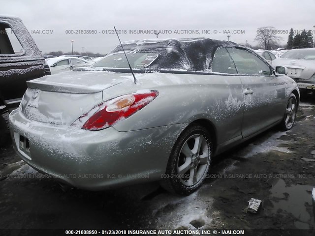 4T1FA38P44U035600 - 2004 TOYOTA CAMRY SOLARA SE/SLE ვერცხლისფერი ფოტო 4