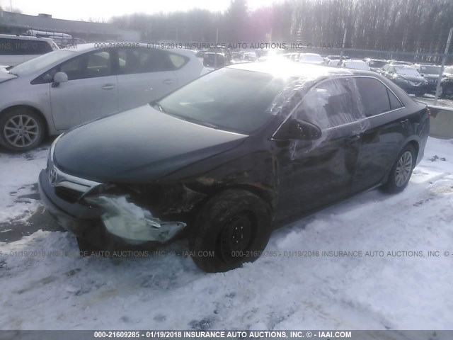 4T1BF1FK5CU158283 - 2012 TOYOTA CAMRY SE/LE/XLE 黑色 照片 2