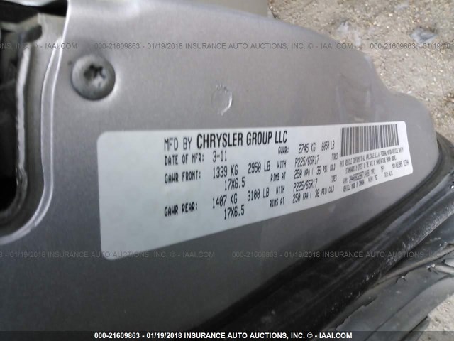 2A4RR8DG9BR714098 - 2011 CHRYSLER TOWN & COUNTRY TOURING L SILVER photo 9