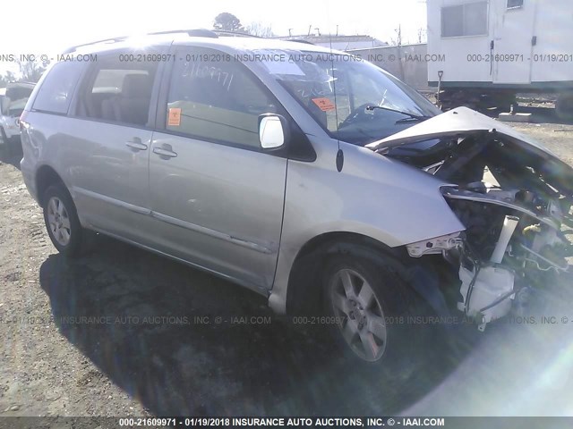 5TDZK23C18S122796 - 2008 TOYOTA SIENNA CE/LE SILVER photo 1