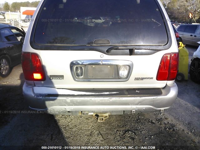 5LMEU27A8YLJ17333 - 2000 LINCOLN NAVIGATOR SILVER photo 6