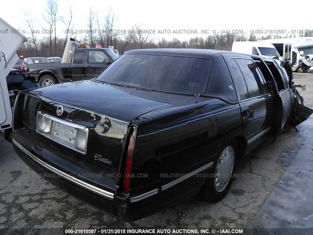 1GEEH90Y3XU550683 - 1999 CADILLAC COMMERCIAL CHASSI  BLACK photo 4