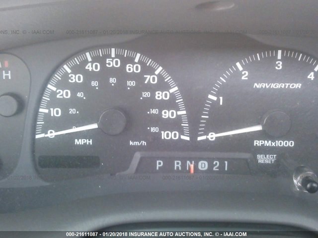 5LMFU28A61LJ03438 - 2001 LINCOLN NAVIGATOR SILVER photo 7